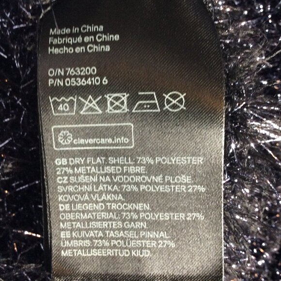 H&M Black and Silver Oversized Pullover Sweater Size Small - Picture 6 of 6